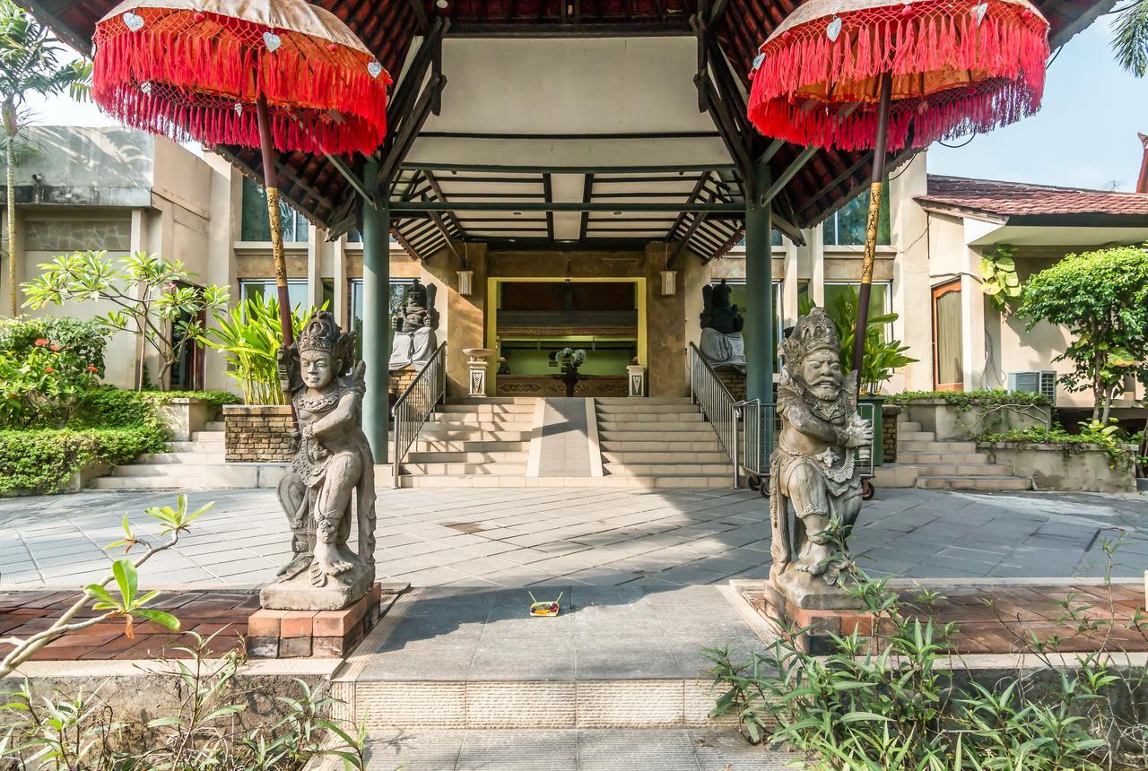 Zen Rooms Kuta Jenggala Beach Kültér fotó